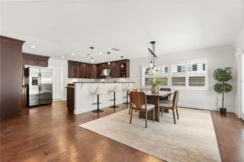 For Sale: $750,000 (3 beds, 2 baths, 1842 Square Feet)