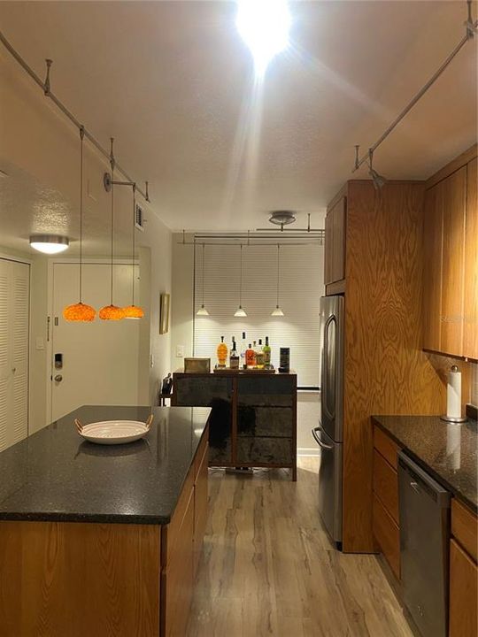 En Venta: $596,000 (2 camas, 2 baños, 1175 Pies cuadrados)