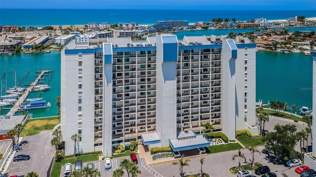 En Venta: $596,000 (2 camas, 2 baños, 1175 Pies cuadrados)