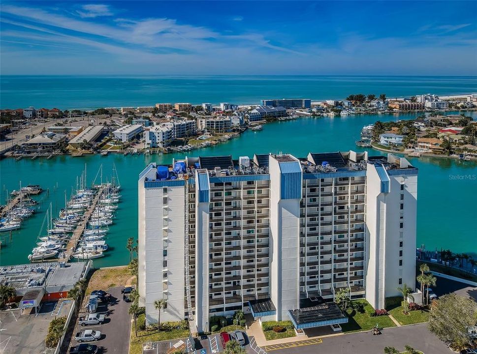 En Venta: $596,000 (2 camas, 2 baños, 1175 Pies cuadrados)
