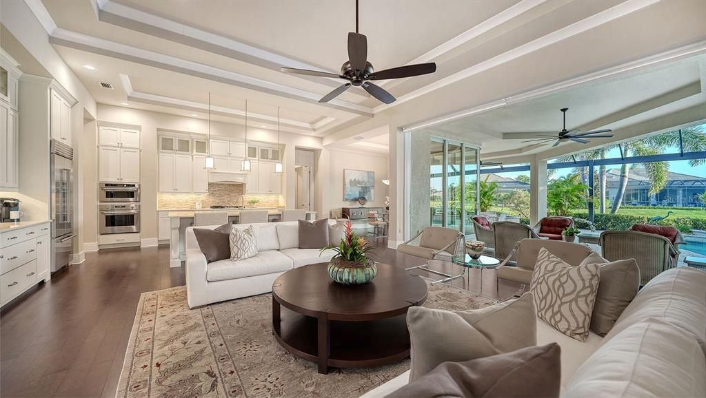 For Sale: $1,850,000 (3 beds, 3 baths, 3149 Square Feet)