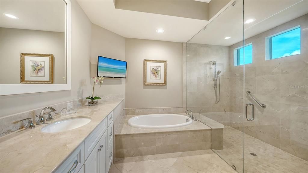 For Sale: $1,850,000 (3 beds, 3 baths, 3149 Square Feet)