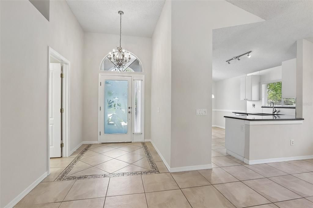 For Sale: $475,000 (3 beds, 2 baths, 1592 Square Feet)