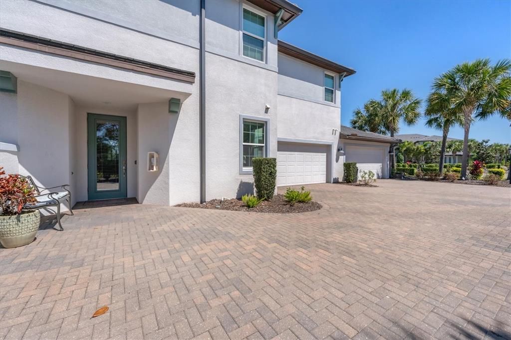 For Rent: $4,500 (3 beds, 2 baths, 1748 Square Feet)