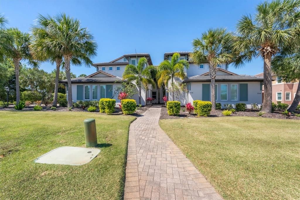 For Rent: $4,500 (3 beds, 2 baths, 1748 Square Feet)