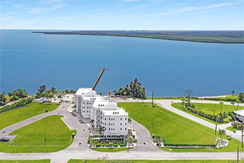 For Rent: $1,999 (3 beds, 2 baths, 1440 Square Feet)