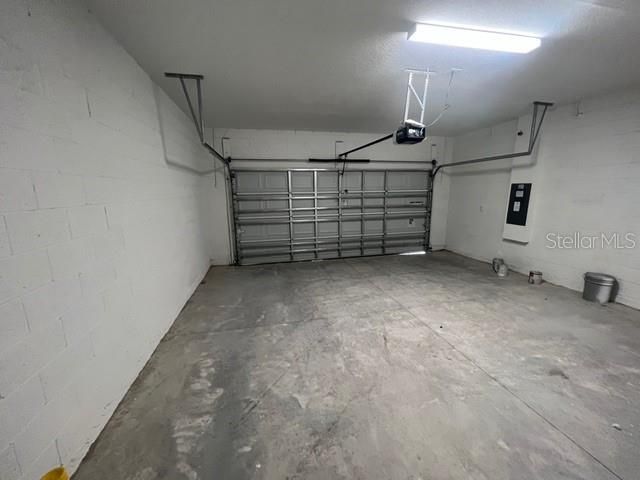 En Venta: $275,000 (4 camas, 2 baños, 1758 Pies cuadrados)