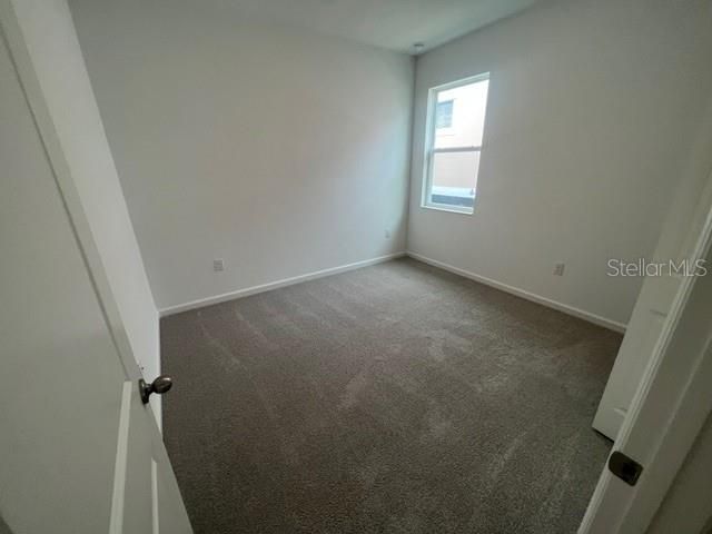 En Venta: $275,000 (4 camas, 2 baños, 1758 Pies cuadrados)
