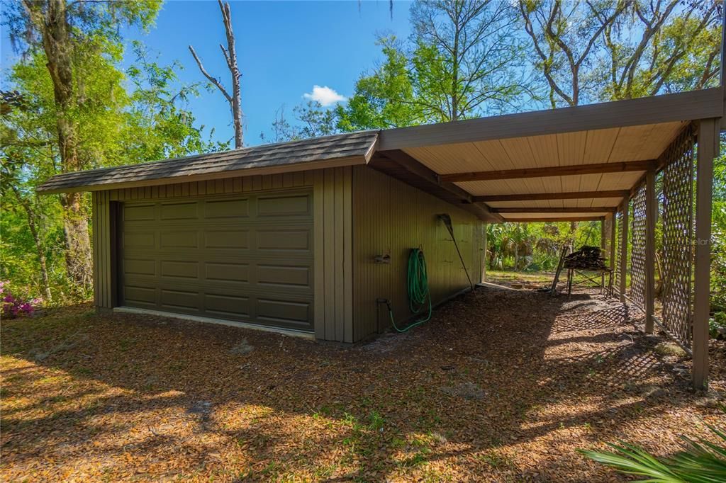 For Sale: $288,000 (3 beds, 2 baths, 1218 Square Feet)
