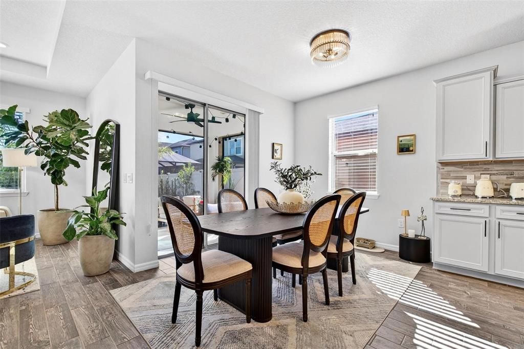 For Sale: $674,900 (4 beds, 2 baths, 2011 Square Feet)