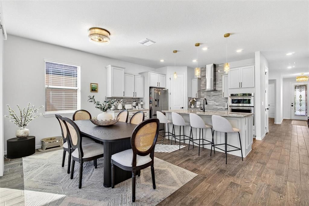 For Sale: $674,900 (4 beds, 2 baths, 2011 Square Feet)