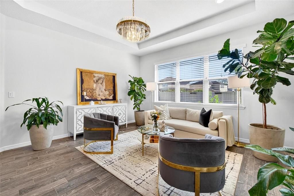 For Sale: $674,900 (4 beds, 2 baths, 2011 Square Feet)