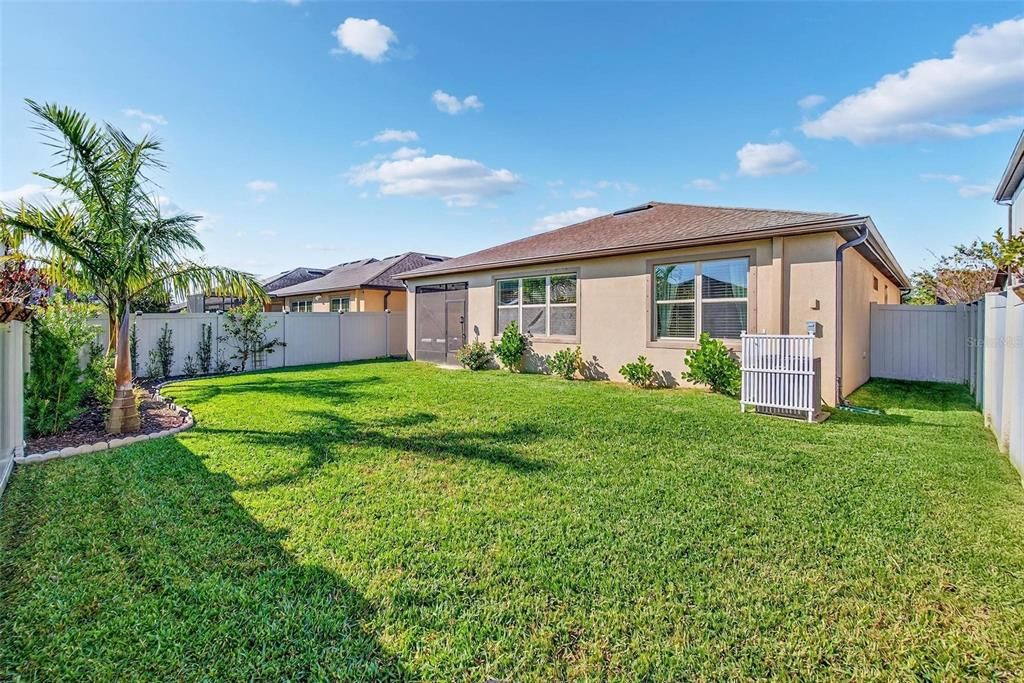 For Sale: $674,900 (4 beds, 2 baths, 2011 Square Feet)