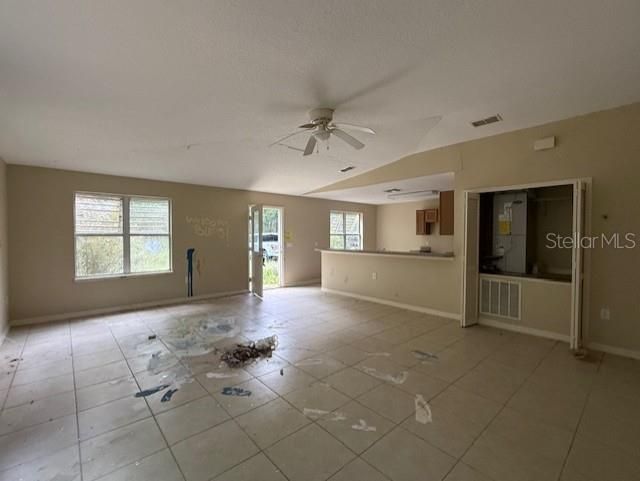 En Venta: $150,000 (2 camas, 1 baños, 1110 Pies cuadrados)
