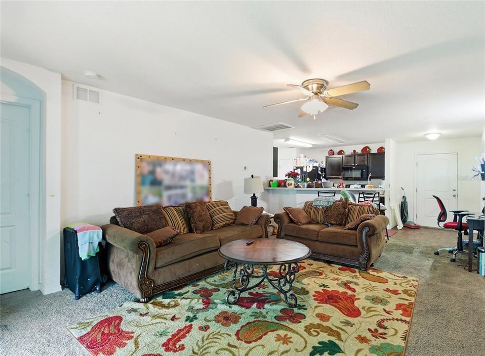 For Sale: $224,900 (3 beds, 2 baths, 1563 Square Feet)
