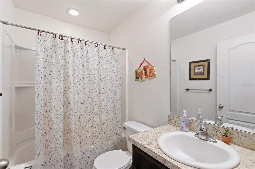 For Sale: $224,900 (3 beds, 2 baths, 1563 Square Feet)