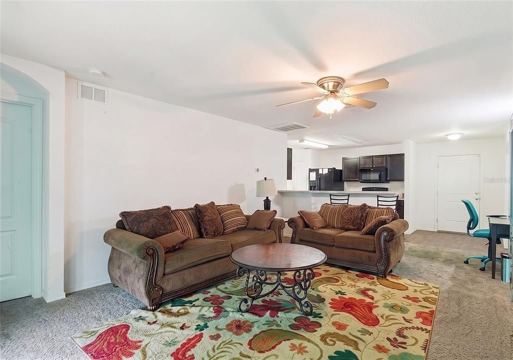 For Sale: $224,900 (3 beds, 2 baths, 1563 Square Feet)