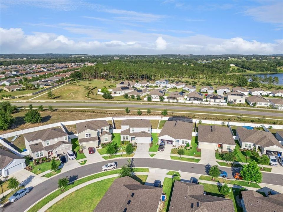 En Venta: $487,500 (5 camas, 3 baños, 2341 Pies cuadrados)