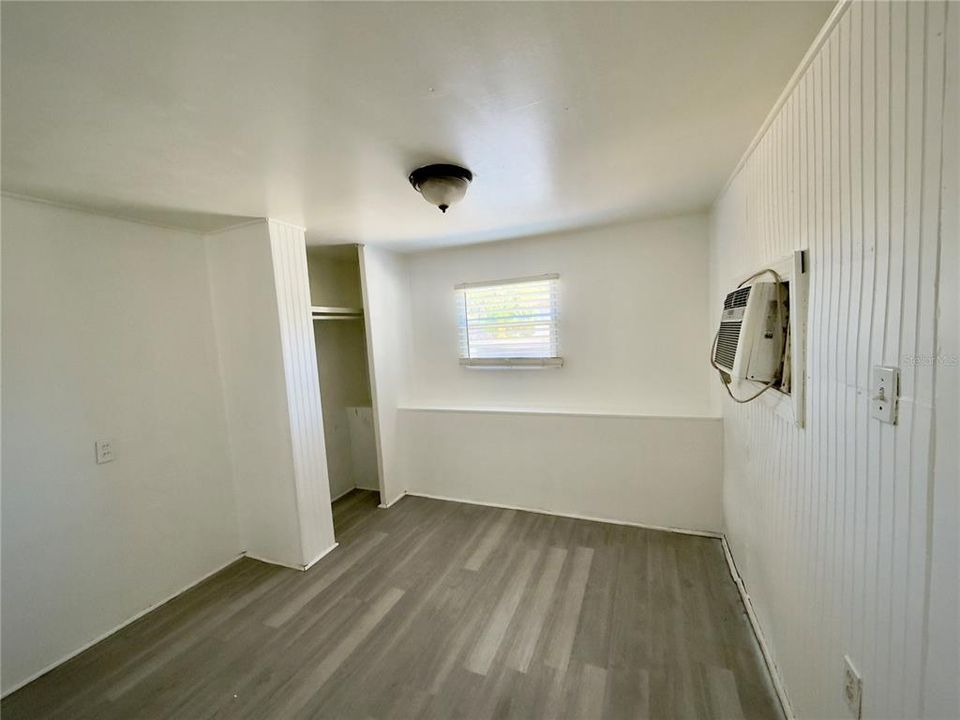 For Rent: $1,150 (2 beds, 1 baths, 449 Square Feet)