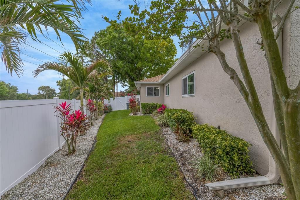 En Venta: $750,000 (3 camas, 2 baños, 2160 Pies cuadrados)
