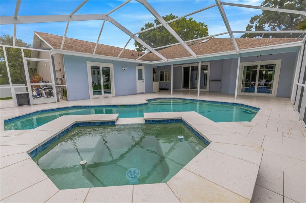 En Venta: $750,000 (3 camas, 2 baños, 2160 Pies cuadrados)
