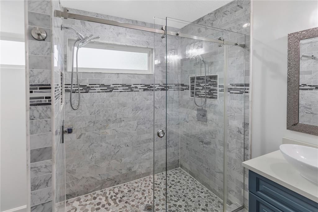 En Venta: $750,000 (3 camas, 2 baños, 2160 Pies cuadrados)