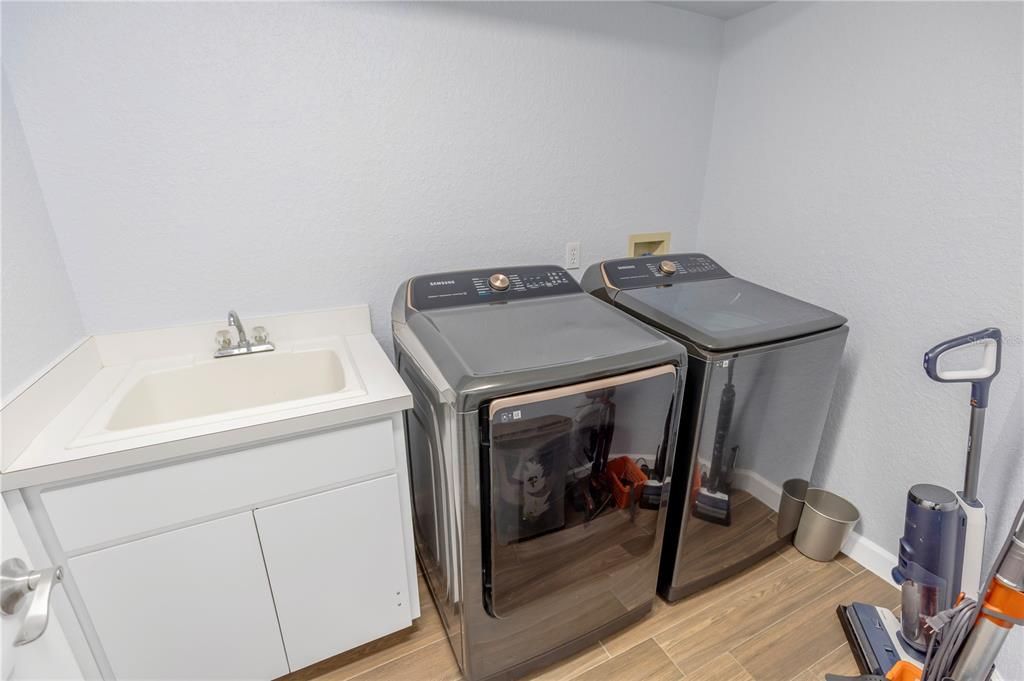 En Venta: $750,000 (3 camas, 2 baños, 2160 Pies cuadrados)