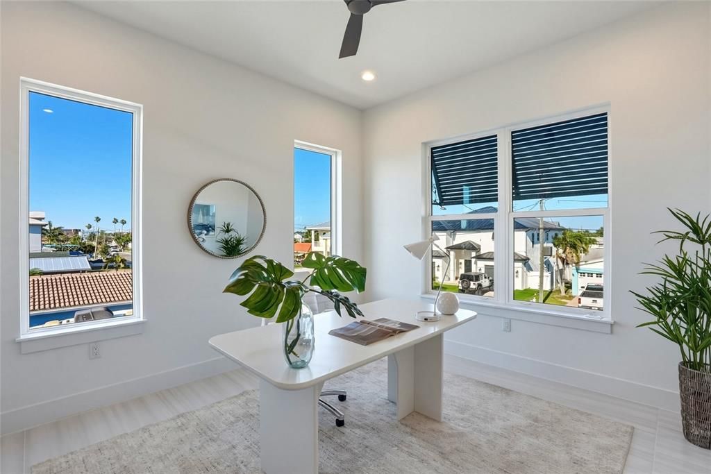 For Sale: $3,449,000 (6 beds, 5 baths, 4848 Square Feet)