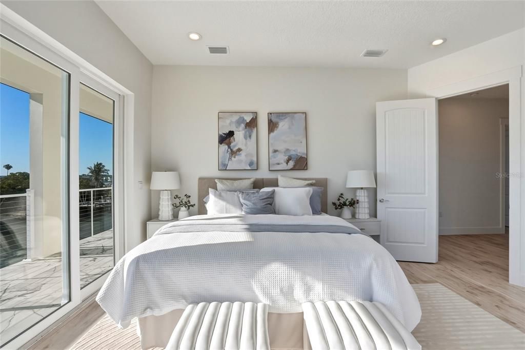For Sale: $3,449,000 (6 beds, 5 baths, 4848 Square Feet)
