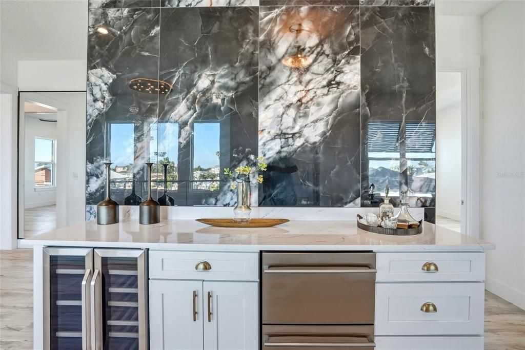 For Sale: $3,449,000 (6 beds, 5 baths, 4848 Square Feet)