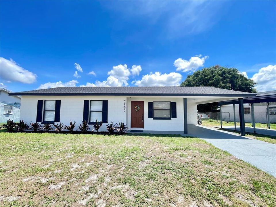 For Sale: $249,000 (3 beds, 2 baths, 1116 Square Feet)