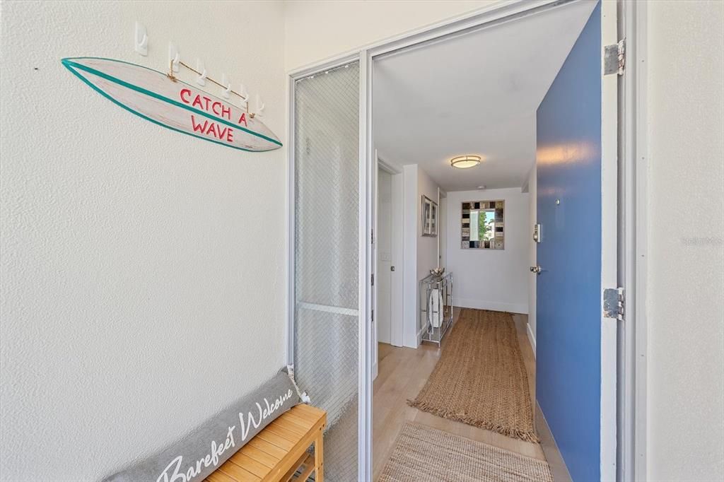 Active With Contract: $899,000 (2 beds, 2 baths, 1492 Square Feet)