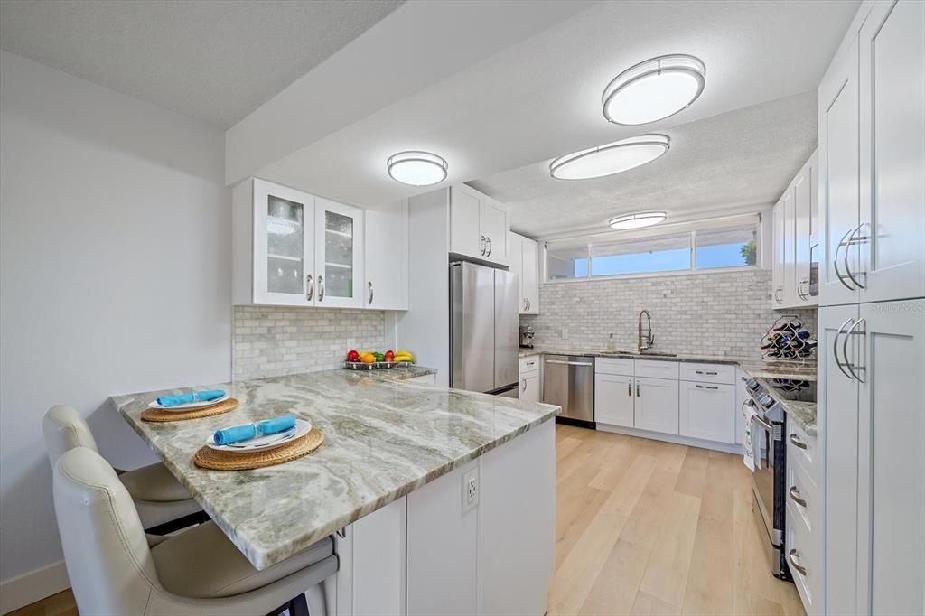 Active With Contract: $899,000 (2 beds, 2 baths, 1492 Square Feet)