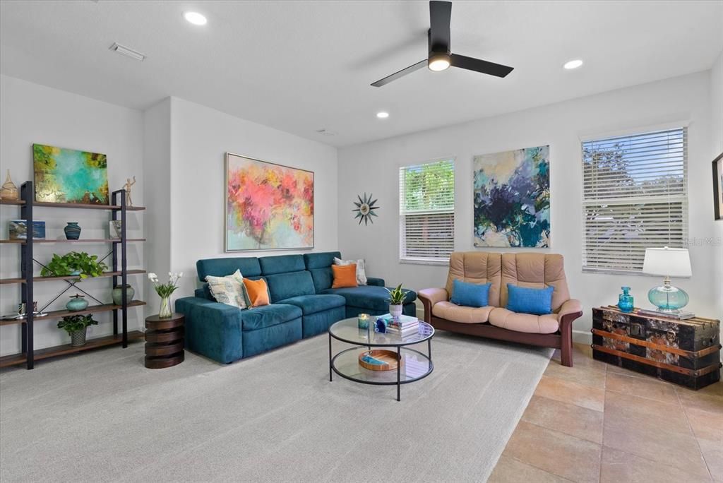 Active With Contract: $925,000 (4 beds, 4 baths, 3521 Square Feet)
