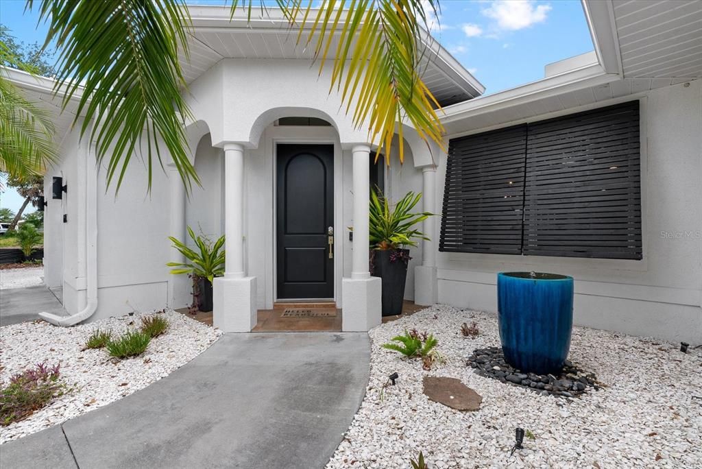 Active With Contract: $925,000 (4 beds, 4 baths, 3521 Square Feet)