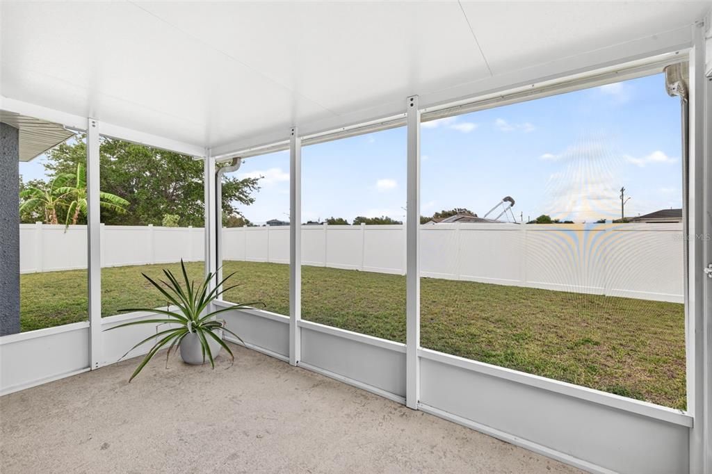 En Venta: $439,900 (4 camas, 2 baños, 2331 Pies cuadrados)