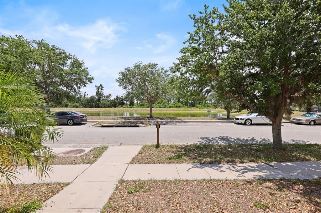 For Rent: $1,950 (3 beds, 2 baths, 1463 Square Feet)