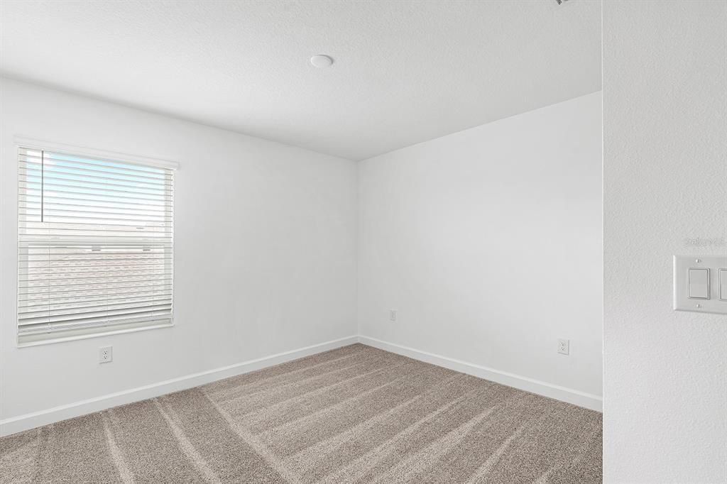 En Renta: $2,400 (3 camas, 2 baños, 1755 Pies cuadrados)