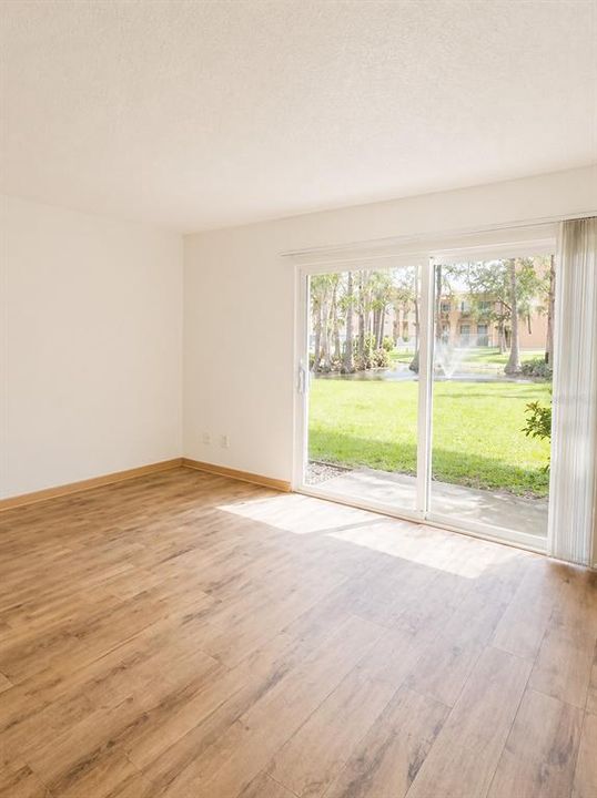В аренду: $1,250 (1 спален, 1 ванн, 586 Квадратных фут)