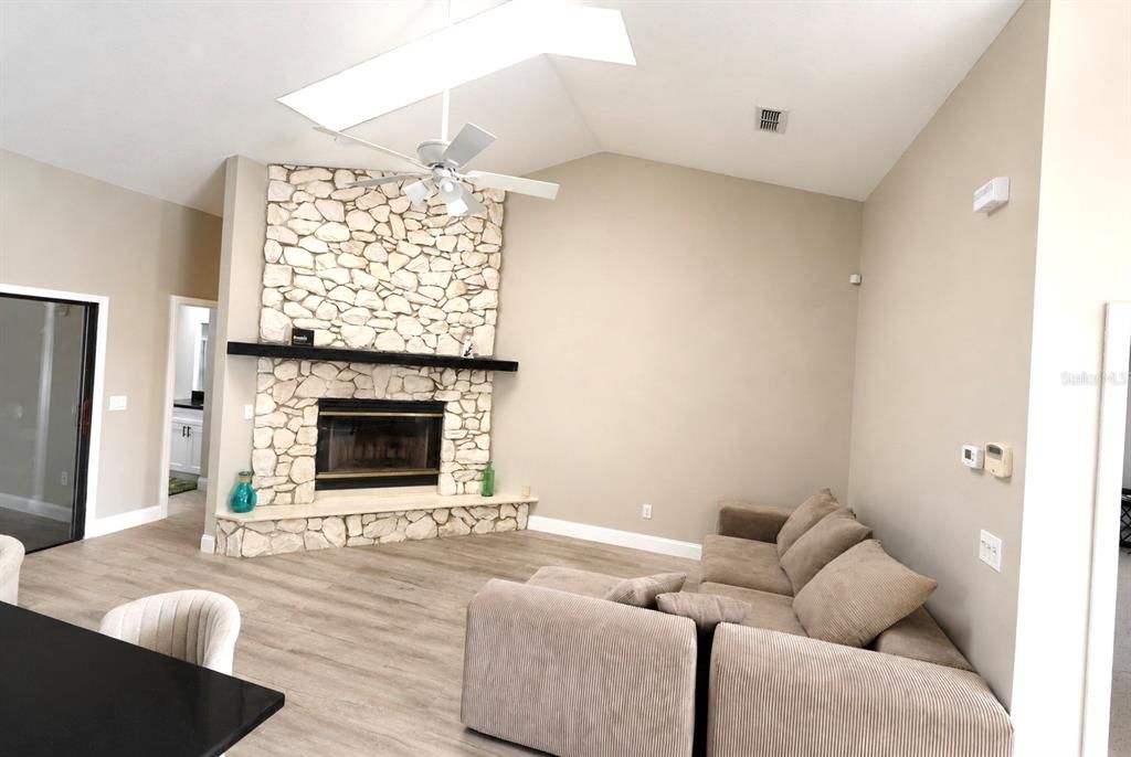 For Sale: $425,000 (3 beds, 2 baths, 2196 Square Feet)