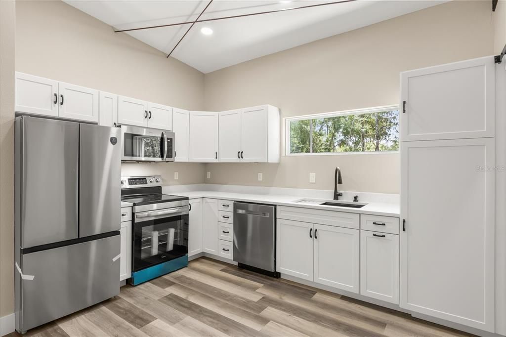 For Sale: $399,000 (3 beds, 2 baths, 1120 Square Feet)