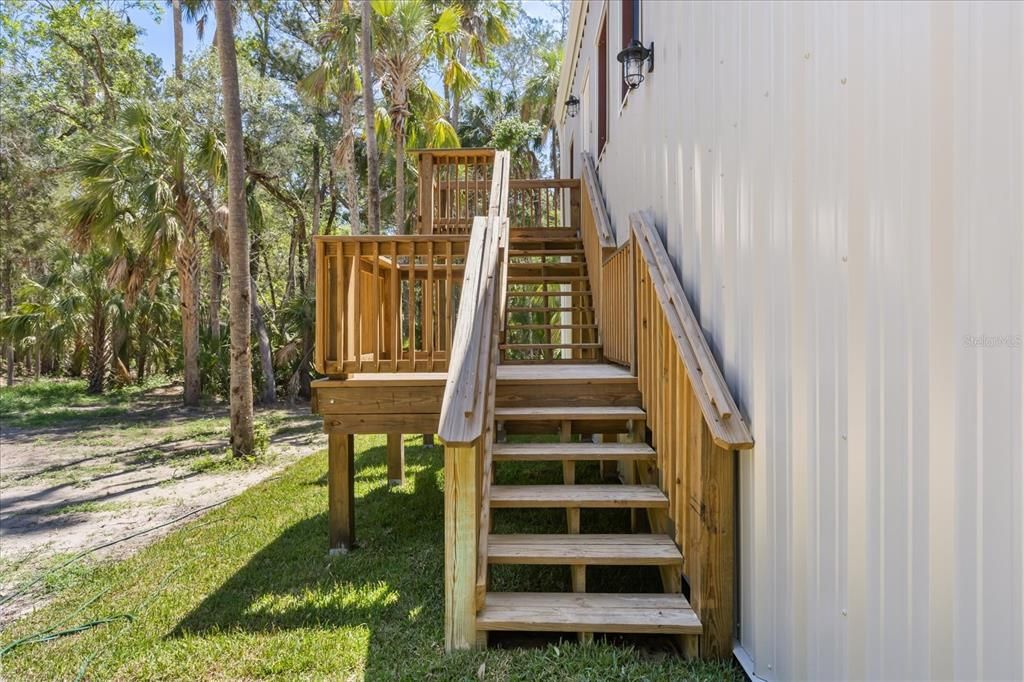 For Sale: $399,000 (3 beds, 2 baths, 1120 Square Feet)