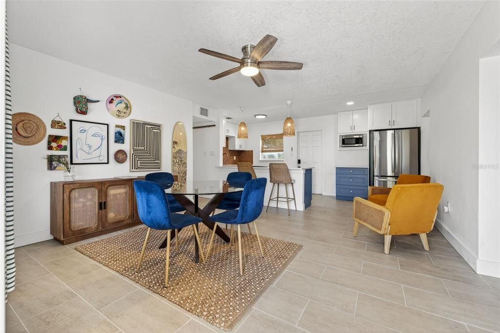 En Venta: $425,000 (3 camas, 1 baños, 1305 Pies cuadrados)