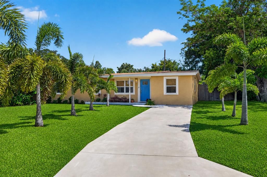 En Venta: $425,000 (3 camas, 1 baños, 1305 Pies cuadrados)