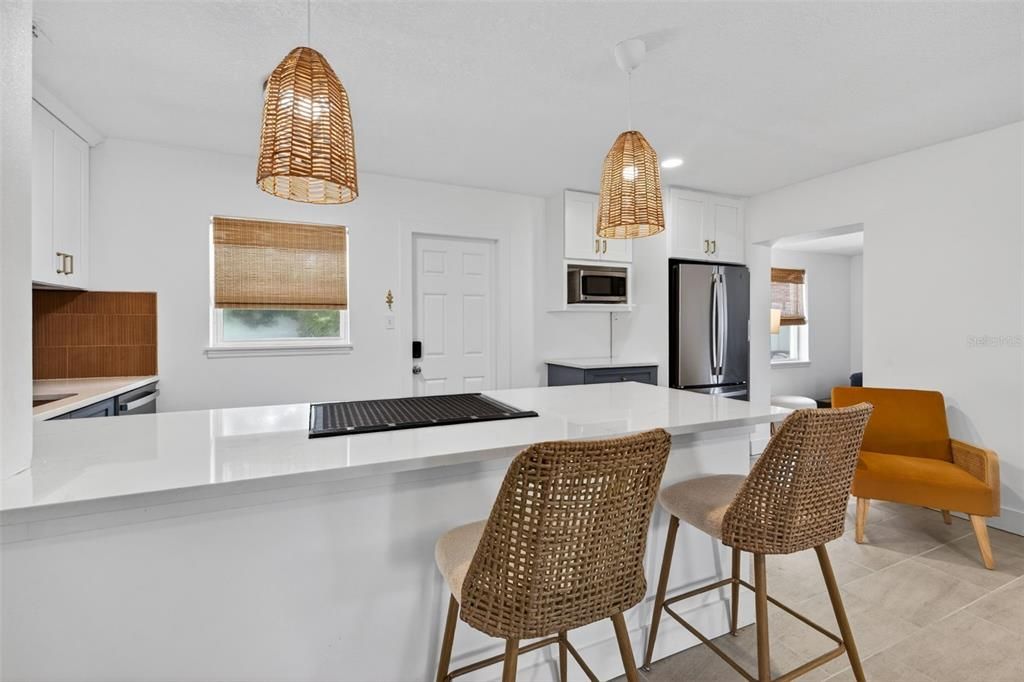En Venta: $425,000 (3 camas, 1 baños, 1305 Pies cuadrados)