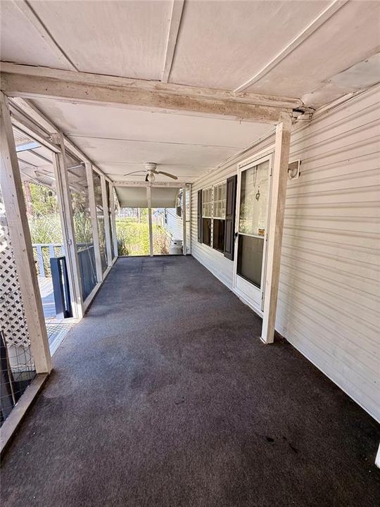 En Venta: $285,000 (3 camas, 2 baños, 1728 Pies cuadrados)