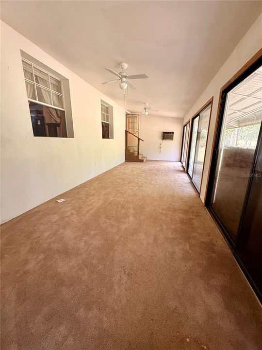 En Venta: $285,000 (3 camas, 2 baños, 1728 Pies cuadrados)