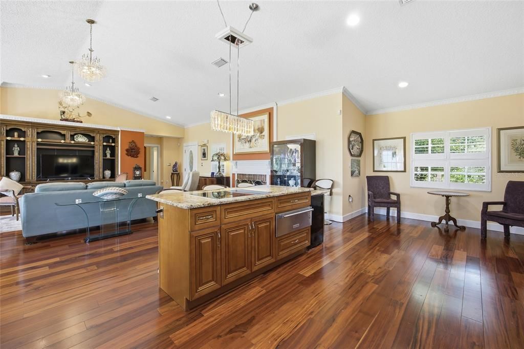 For Sale: $795,000 (3 beds, 3 baths, 2765 Square Feet)