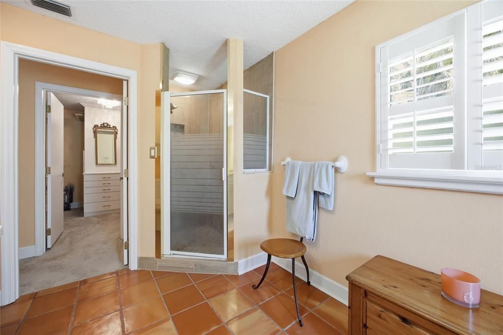 For Sale: $795,000 (3 beds, 3 baths, 2765 Square Feet)