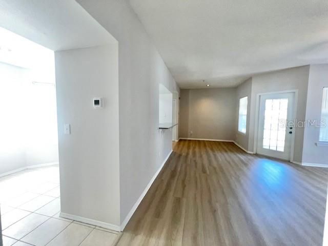 В аренду: $1,599 (2 спален, 1 ванн, 1271 Квадратных фут)